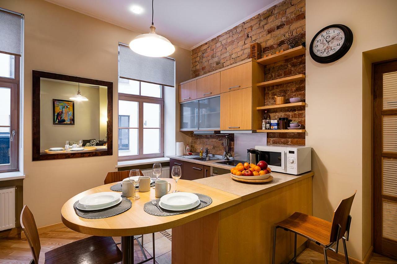Kalnina Quiet Apartment In City Center ريغا المظهر الخارجي الصورة
