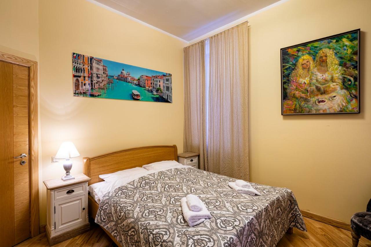 Kalnina Quiet Apartment In City Center ريغا المظهر الخارجي الصورة